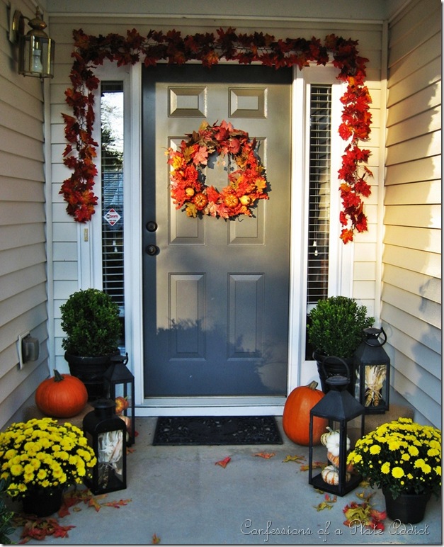 CONFESSIONS OF A PLATE ADDICT: Lanterns and Pumpkins...My Fall Porch!